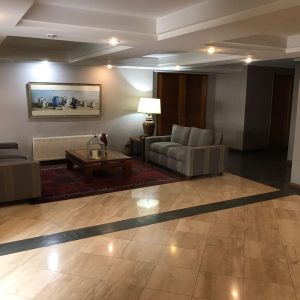 Arriendo espectacular duplex  con patio y piscina privada, Vitacura full